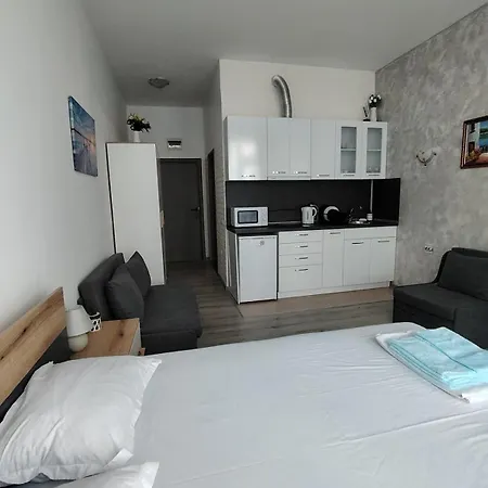 Apartamento Съни Бийч Плаза *