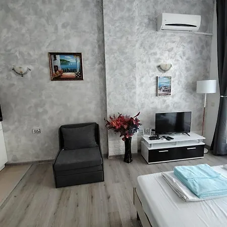 Apartment Съни Бийч Плаза *